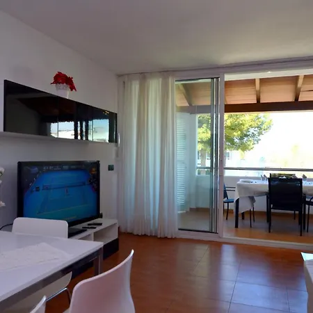 Bonito Con Piscina A 500m De La Playa Apartamento Port de Alcudia (Mallorca)